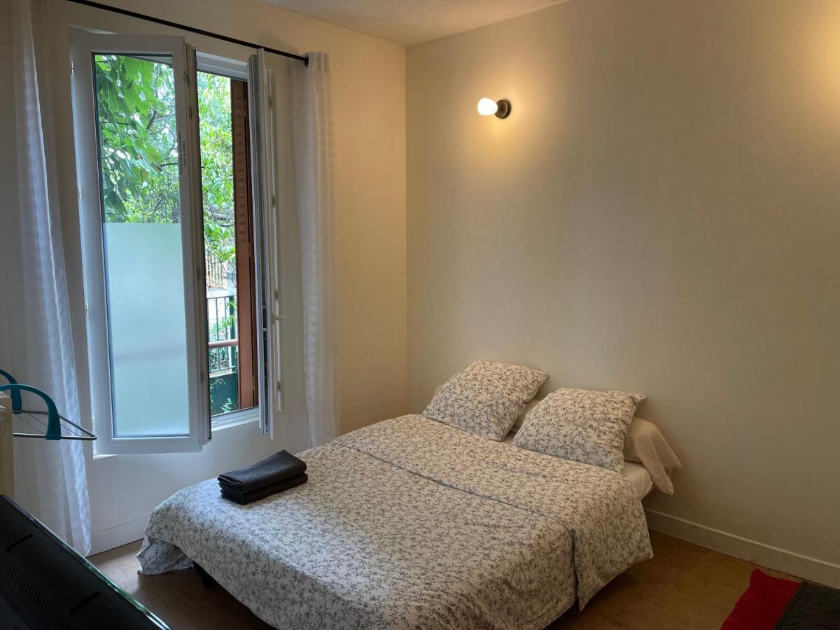 Chambre Dans Une Maison Partagee Ньои-сюр-Марн Екстериор снимка