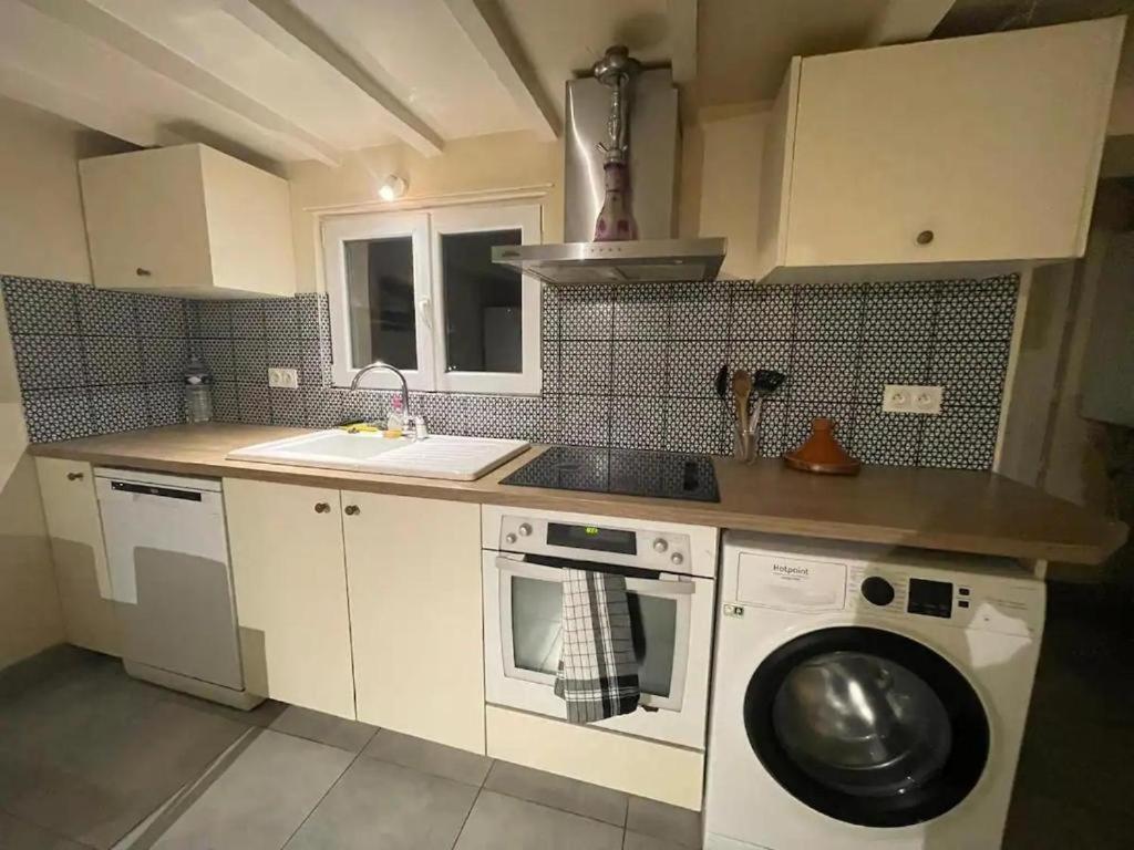 Chambre Dans Une Maison Partagee Ньои-сюр-Марн Екстериор снимка
